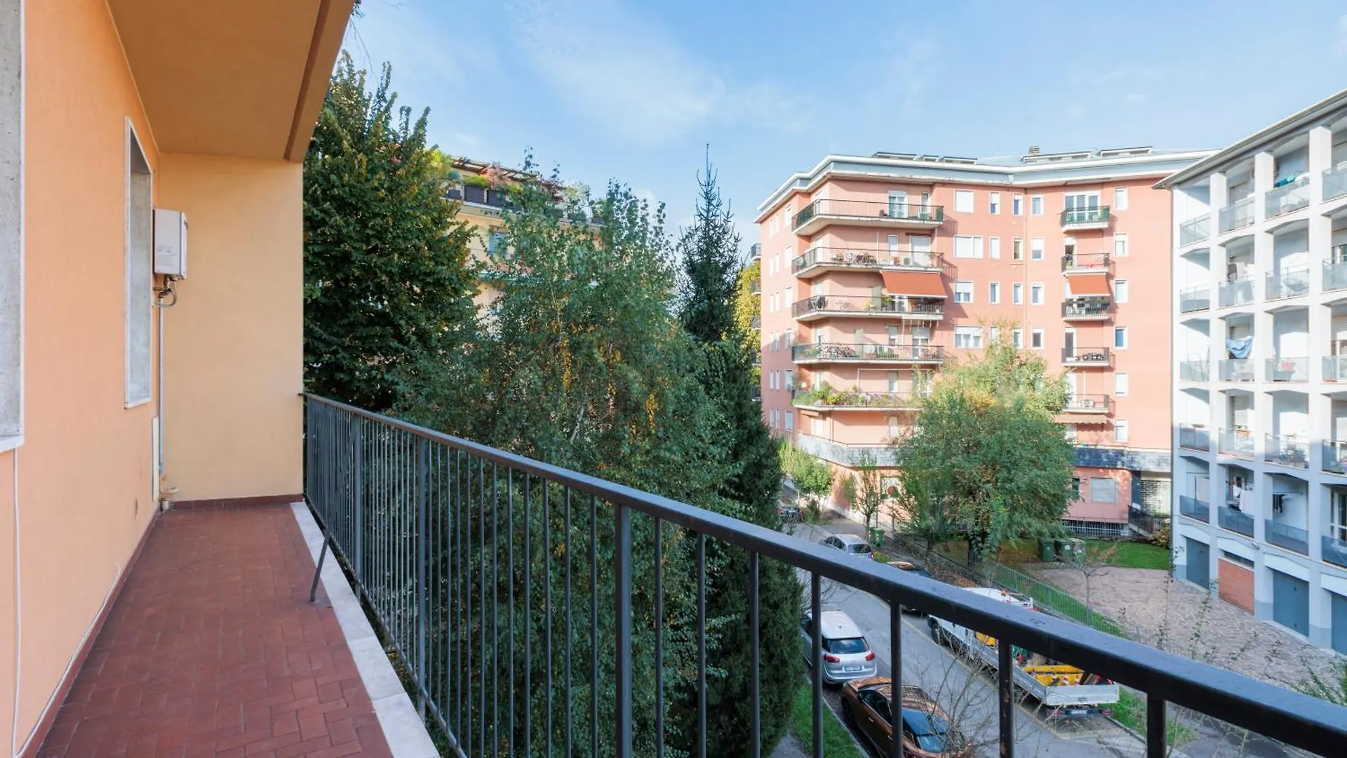 White Pearl Bgy Station Apartment Bergamo