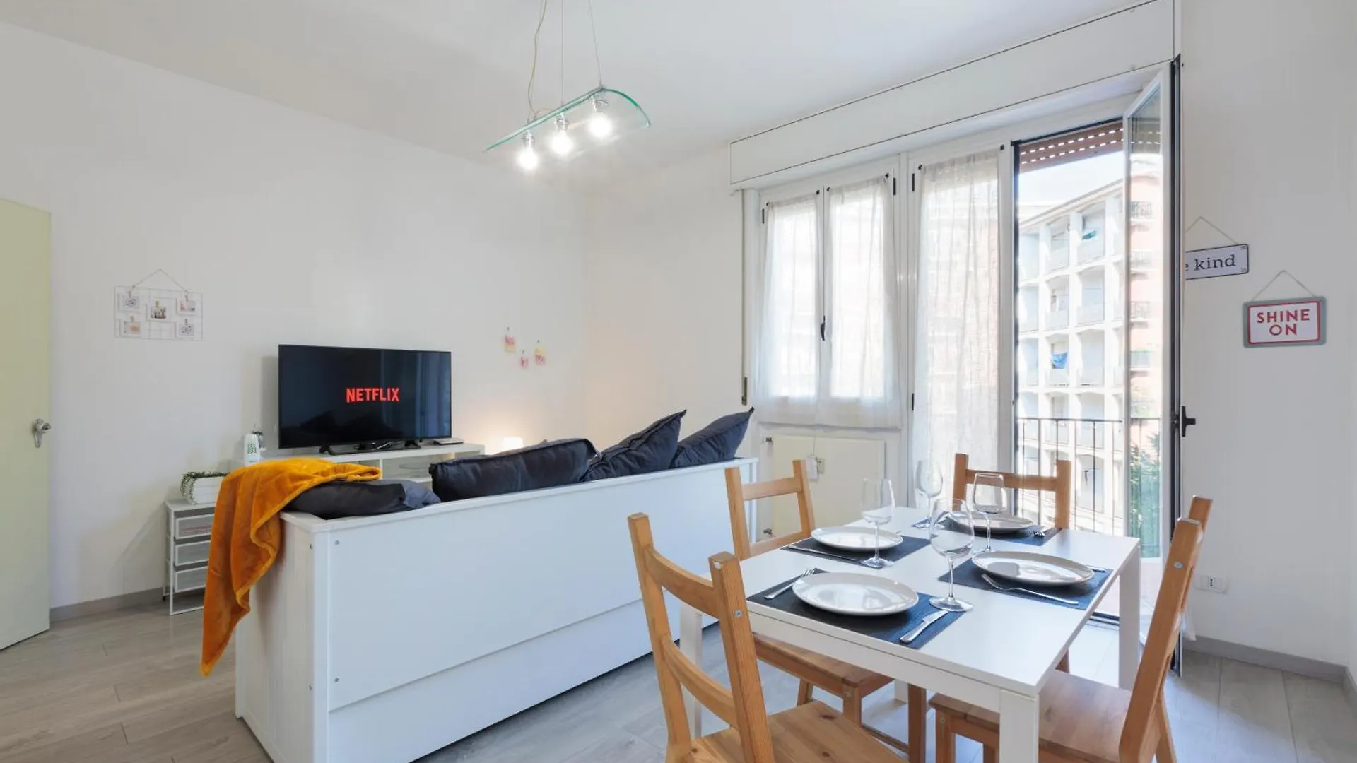 White Pearl Bgy Station Apartment Bergamo
